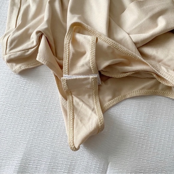 NWT Cream Low Neck Bodysuit - Picture 8 of 11